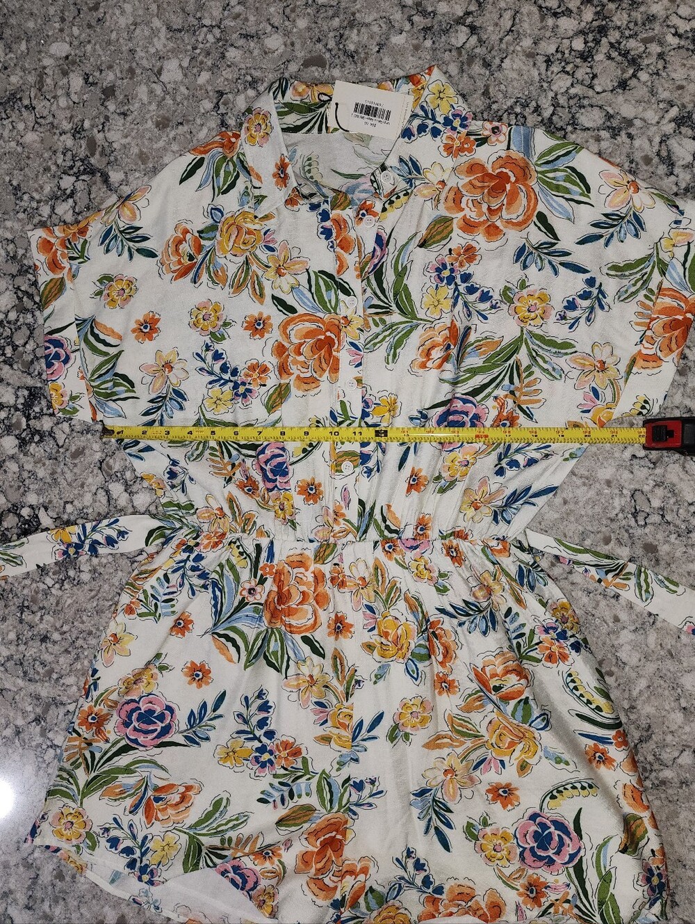 Cute Floral "Dahlia" Summer Button-Front Romper Shorts One Piece Ladies Size L. - Picture 10 of 10